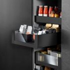 Cajón interno LEGRABOX pure altura C con elemento de diseño alto, color Negro Carbón Mate